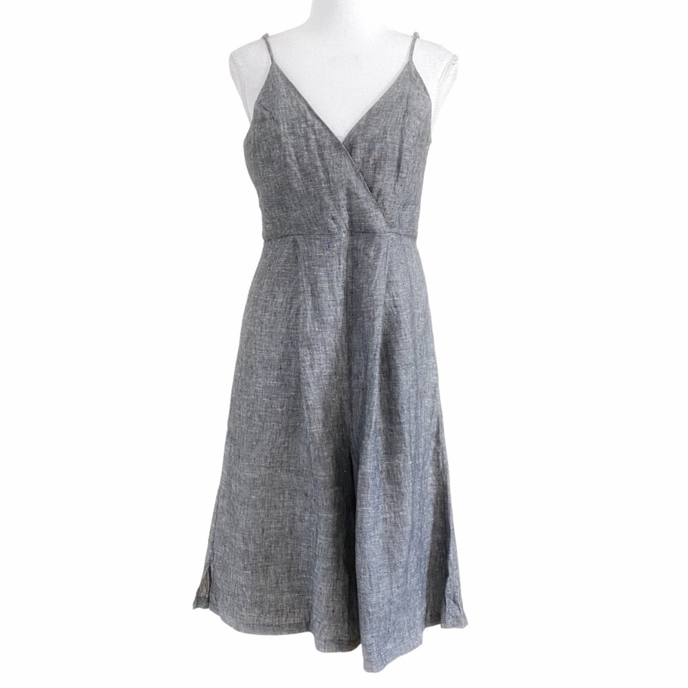 TAHARI 100% LINEN GREY SURPLICE SLEEVELESS WIDE CROPPED LEG JUMPSUIT - 4